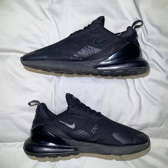 Nike Max 270 ‘Triple Black’ - Picture 2 of 6